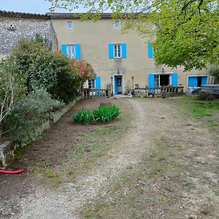 Bastide *